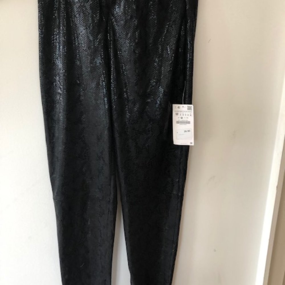 Snake Print Textured Leggings